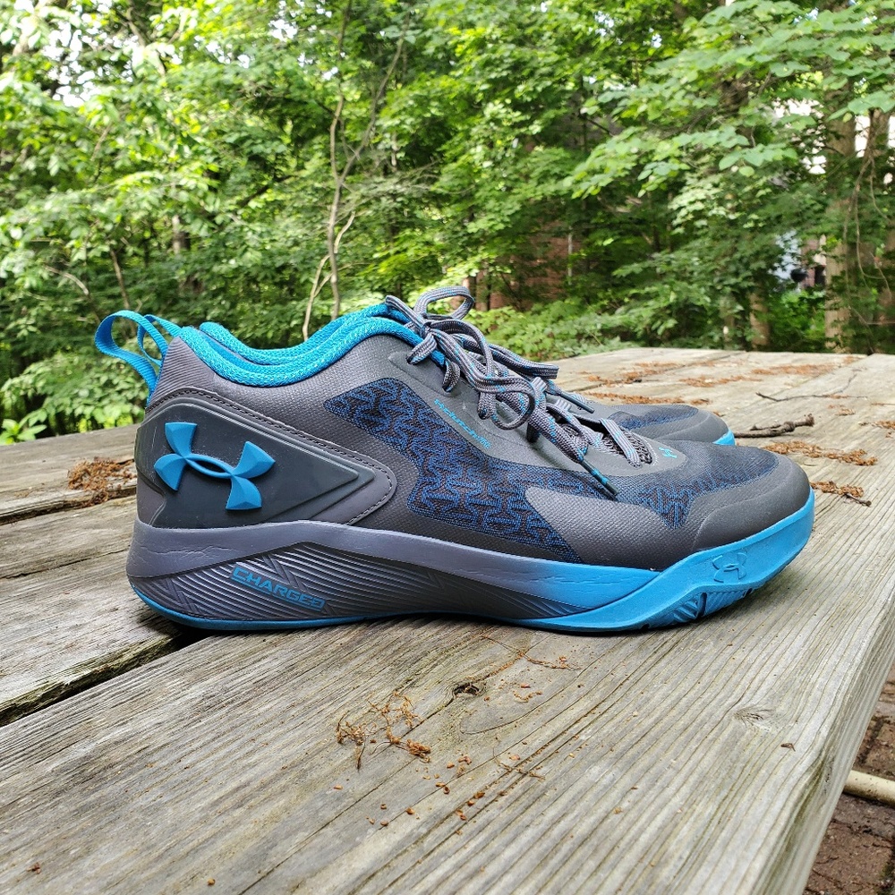 UNDER ARMOUR CLUTCHFIT 12 Men's Basketball shoes